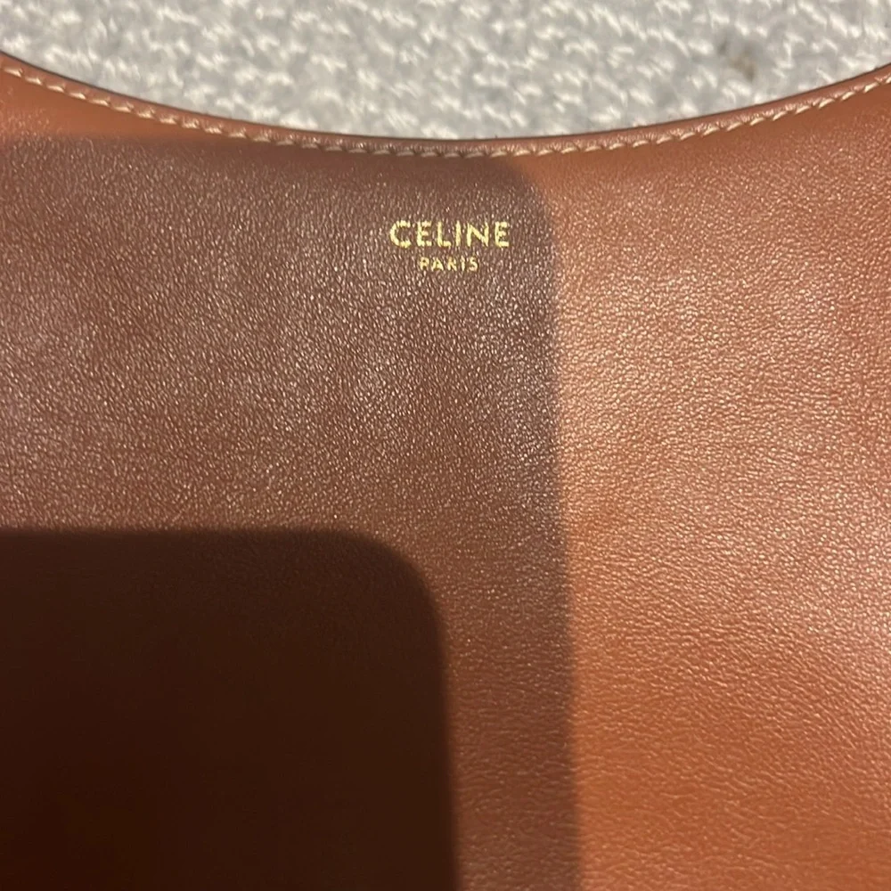 Celine Brown Shoulder Bag - Picture 3 of 9